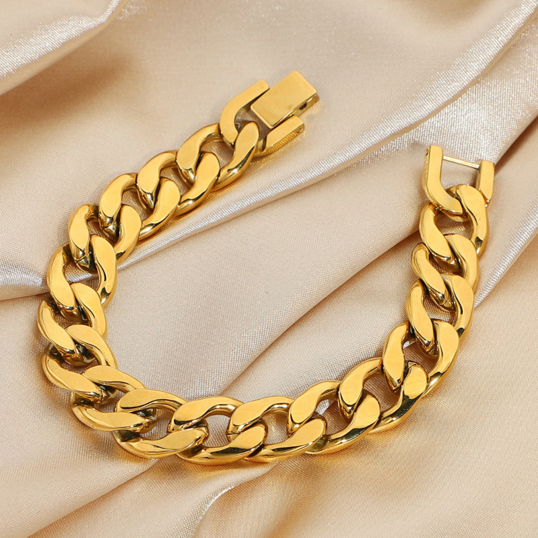 Aurelius Bold Gold Chain Bracelet