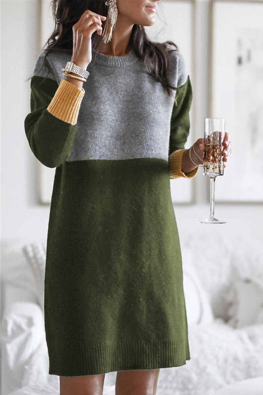 Loose Round Neck Paneled Dress(2 Colors)