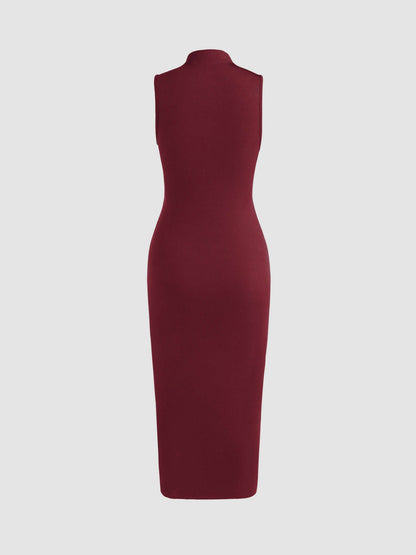 Sleeveless Round Neck Pleated Slit Dress