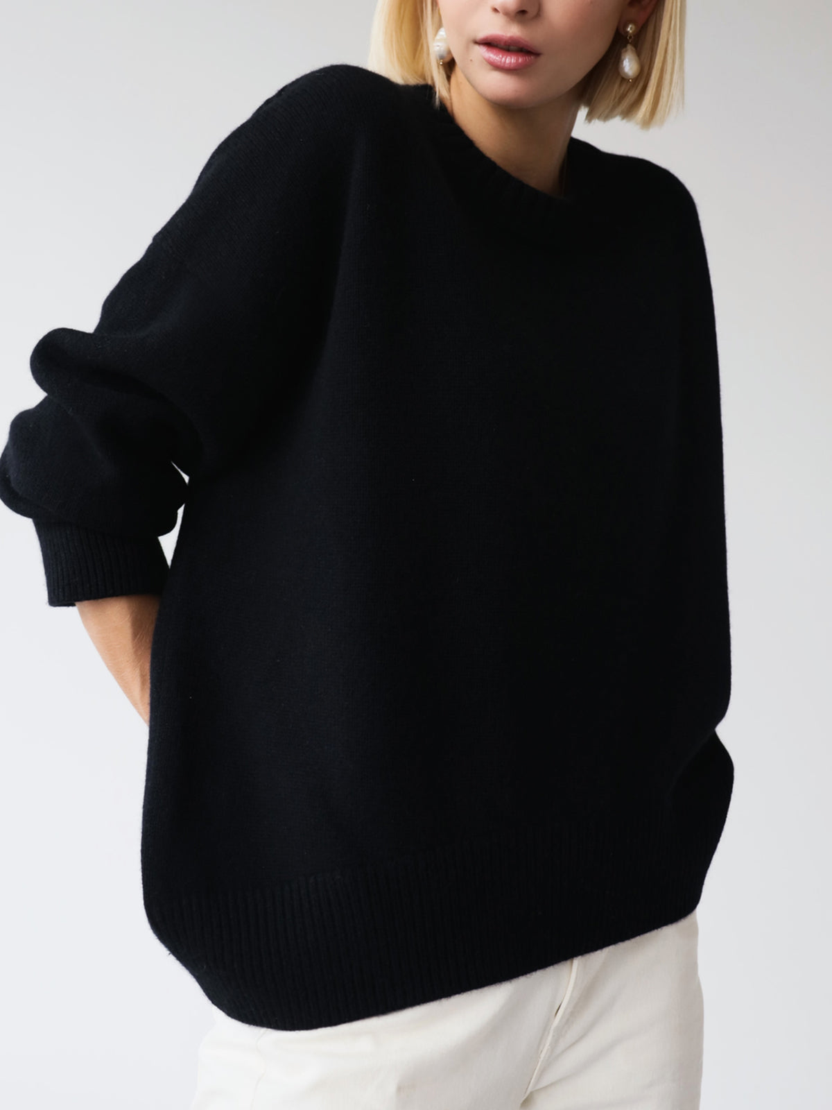 Skye Knit Set – Soft Crewneck Sweater & Pleated Skirt