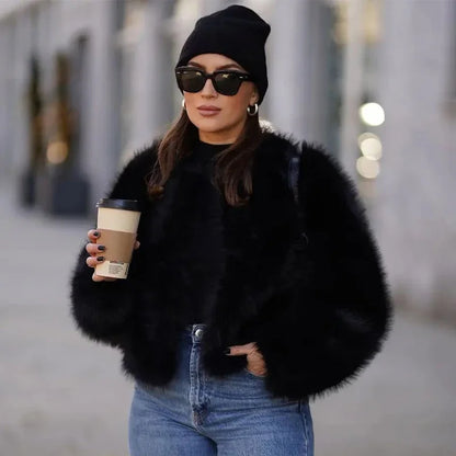 Iconic Street Fashion Week Luxury Brand Gardient Cropped Faux Fur Coat Women Winter  Hot Cool Girls Fluffy Short Fur Jacket