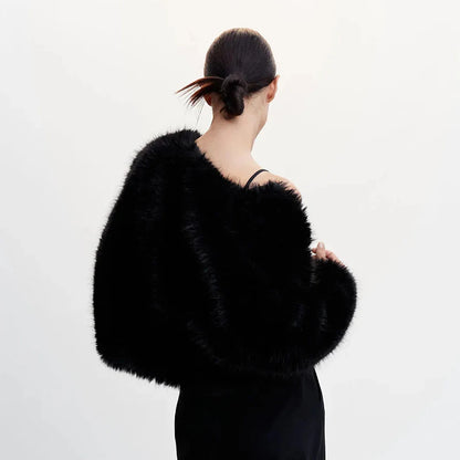 Ins Hot Brand Fashion Black Warm Cozy Cropped Faux Fur Coat Women Winter  Chic Girls Street Fashion Luxury Short Fur Jacket